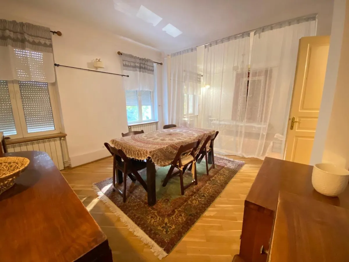 Chez Marie Apartment Bucureşti